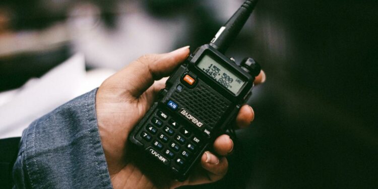 Mejores walkie-talkie que puedes comprar para comunicarte en viajes | Tecnología