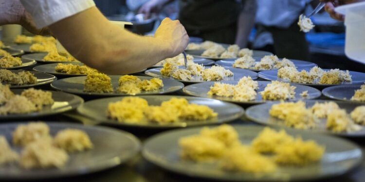 Preparado un servicio de comidas
