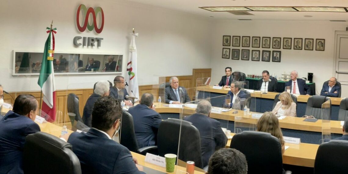 Sectur y CIRT encuentran coincidencias para promover los atractivos turísticos del país