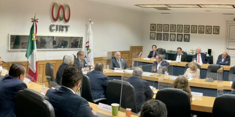 Sectur y CIRT encuentran coincidencias para promover los atractivos turísticos del país