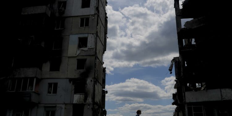 Rusia dice haber destruido tanques occidentales en Kiev