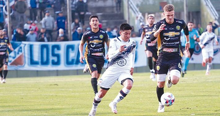 Tercera caída al hilo de Crucero: 2-1 en Salta