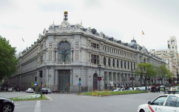 VECI y Ávoris luchan por hacerse con los viajes del Banco de España | Noticias de Agencias de viajes