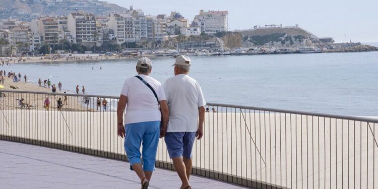 Los hoteles estallan por los precios del Imserso: