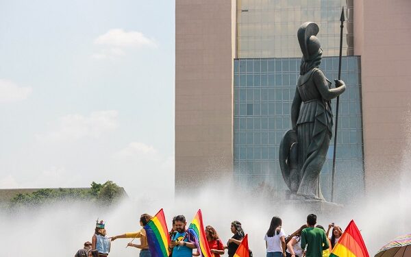 Pinta sus calles Guadalajara de Arcoíris por el mes del orgullo LGBT+