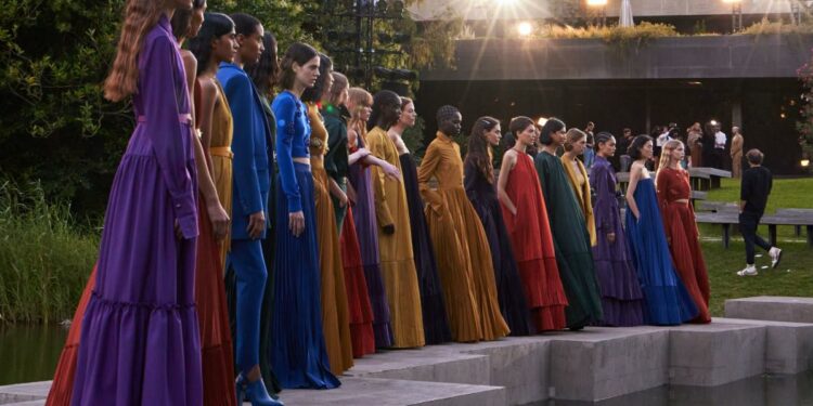 'saudade' y tradición en Lisboa para presentar su Crucero 2023
