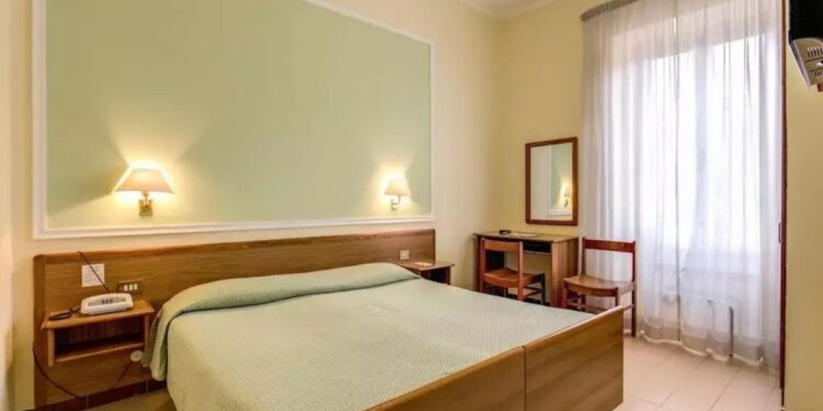 Habitación doble del Hotel Igea, situado en Roma, que ofrece Carrefour Viajes
