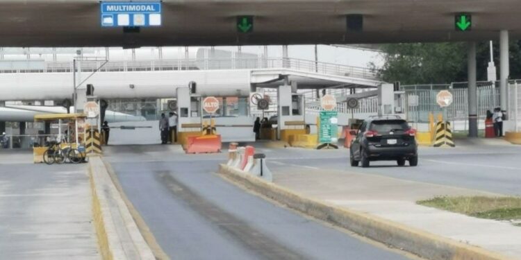 ¿Cuáles son las mejores rutas para llegar desde Sinaloa a la frontera con USA?