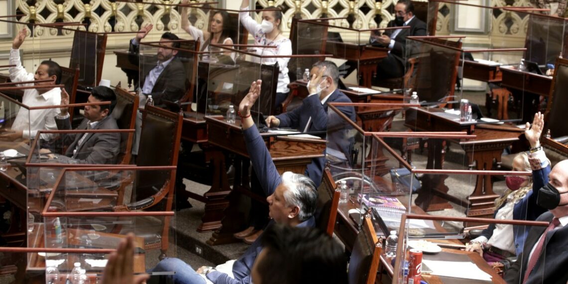 &iquest;Ser&aacute;? reporta Congreso de Puebla gastos m&iacute;nimos en viajes