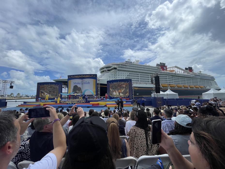 Bautizo del Disney Wish en Cabo Cañaveral, en Florida. (Gregorio Mayí / Especial para GFR Media)