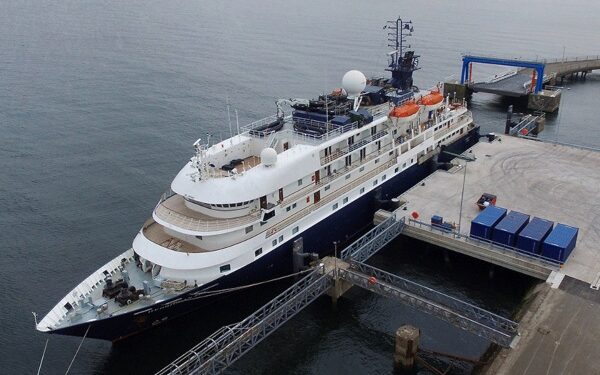 Associated British Ports acogerá cinco escalas más de cruceros en Puerto de Troon