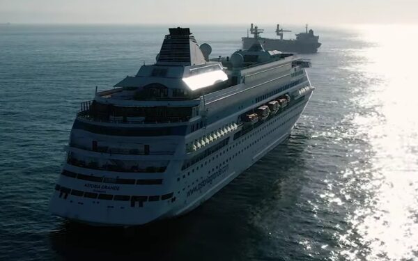 Operador ruso evade sanciones y programa cruceros desde Sochi