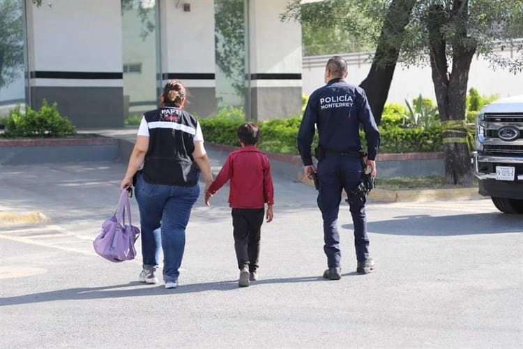 Resguarda DIF a niños que trabajaban en crucero