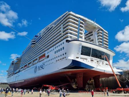 El último buque del grupo naviero italiano MSC, el World Europa