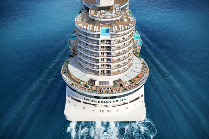 Norwegian Cruise Line recibe al primer crucero de la clase Prima, el Norwegian Prima