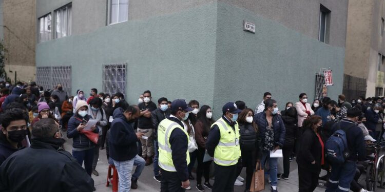 Asociación de agencias de viajes: adquirir un pasaporte se ha vuelto una pesadilla para peruanos | Apavit | PERU