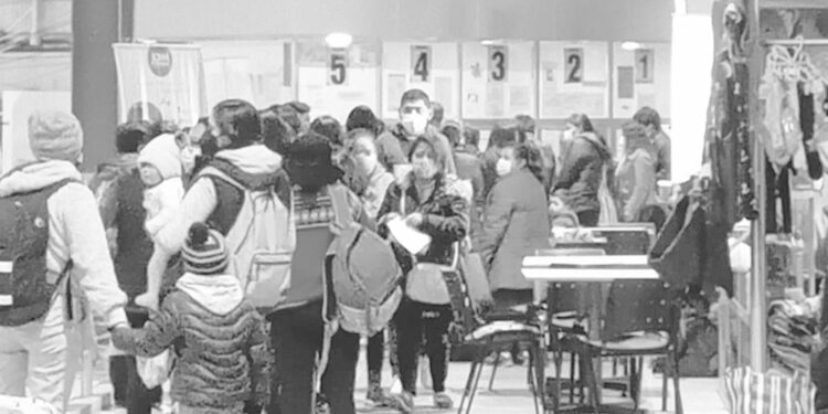 Aumentó demanda de autorización para viajes de menores en terminales - El Diario