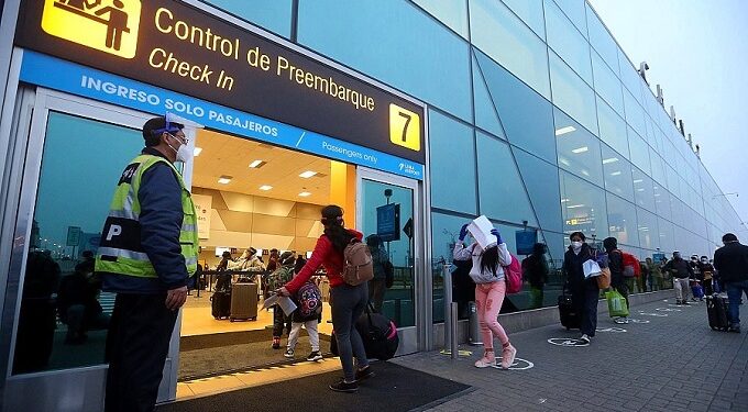 Los destinos internacionales favoritos para los peruanos son Los Ángelez, París y Madrid.