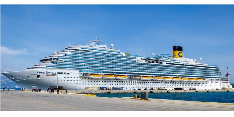 Carnival llevará barcos de Costa Cruceros a EE. UU