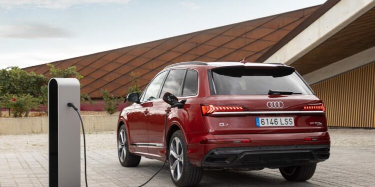 Audi Q7 60 Tfsie 005 Drivingeco