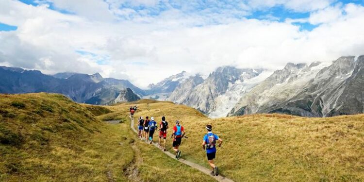 Deshielo de glaciares rediseña la frontera entre Italia y Suiza - Viajes