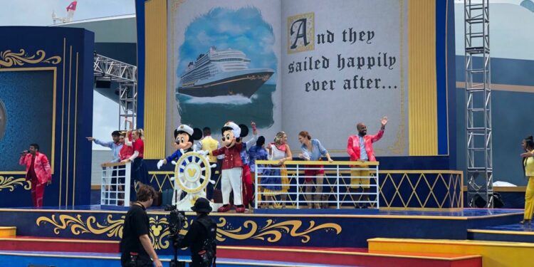 Disney Cruise Line estrena su crucero Disney Wish