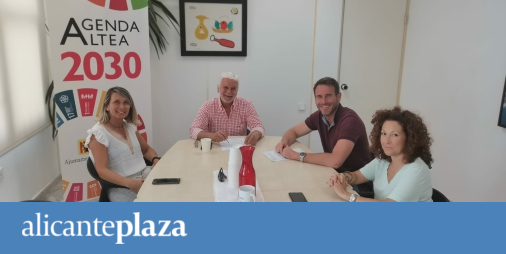 El Ayuntamiento y Avibe firman un convenio de colaboración para la promoción turística de Altea