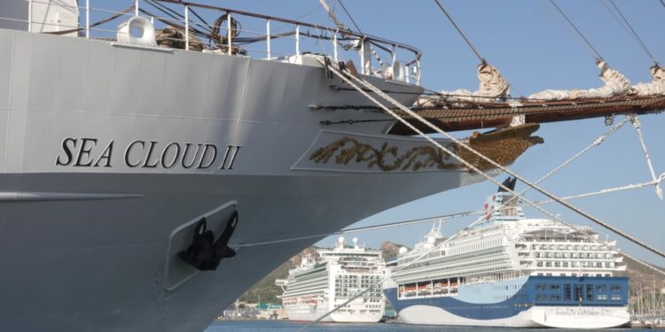 El Puerto de Cartagena se consolida como enclave de cruceros durante el verano