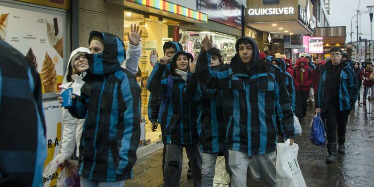 El sector de viajes estudiantiles busca llegar a cifras anteriores a la pandemia | ANB :: Agencia de Noticias Bariloche