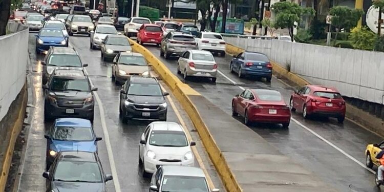 En 20 avenidas de ZMG ya funcionan semáforos inteligentes