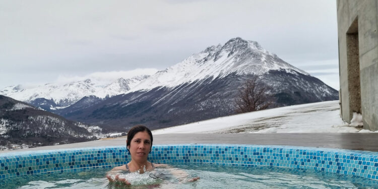 Yanina sabe que si quiere darse uno de esos gustos se tiene que levantar a las seis de la mañana. "Ahora estoy en el hotel más caro de Ushuaia", dice orgullosa de sus logros