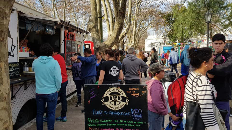 Fin de semana con foods trucks, muestra de cómics y jornada de freestyle en Almirante Brown – InfoRegión