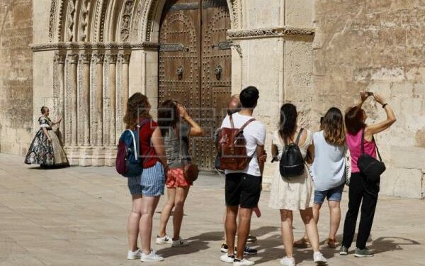 Fotur se opone a la tasa turística ante la "incertidumbre económica adversa"