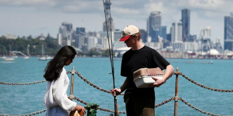 Fronteras de Nueva Zelanda se abren por completo después del cierre por pandemia
