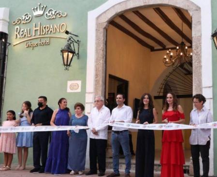 Inauguración del hotel