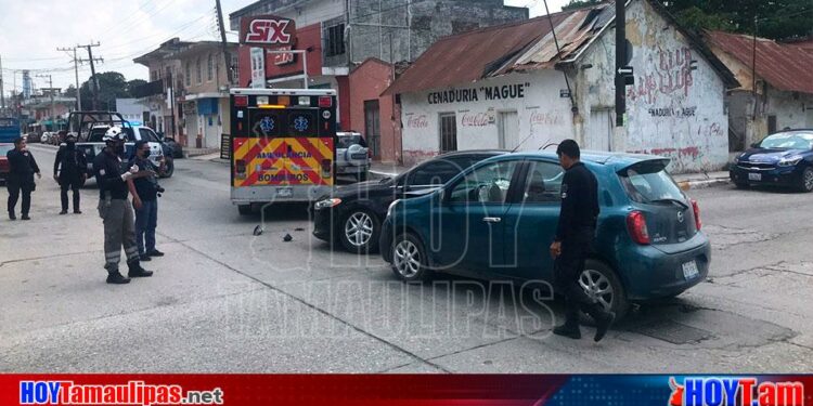 Hoy Tamaulipas - Accidentes en Tamaulipas Choque de crucero deja dos fminas lesionadas en El Mante