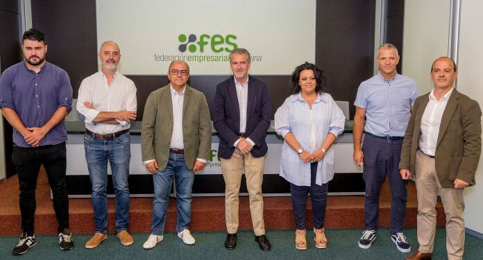 Momento de la presentación de la nueva asociación de hostelería y turismo, Festur.