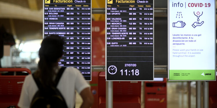 Se frenó la búsqueda de viajes al exterior, afirman las agencias de viajes (Europa Press)
