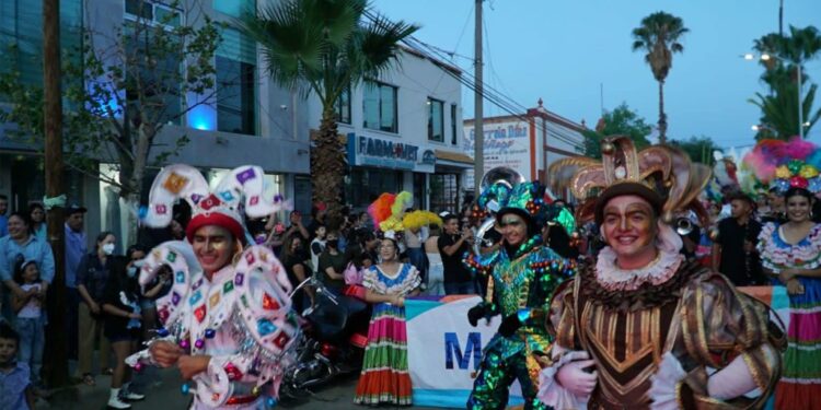 Llega Carnaval de Mazatlán a Parral, Chihuahua
