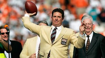 Dan Marino es un miembro del Salón de la Fama del Football