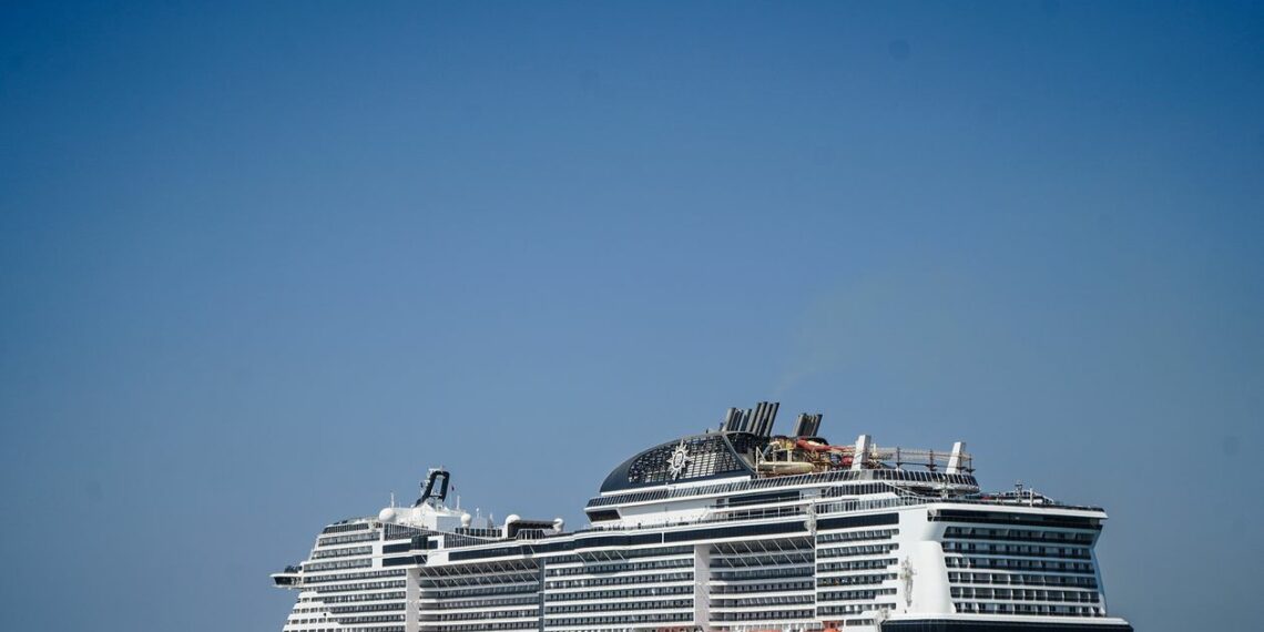 Los cruceristas se gastan 70 euros en Alicante