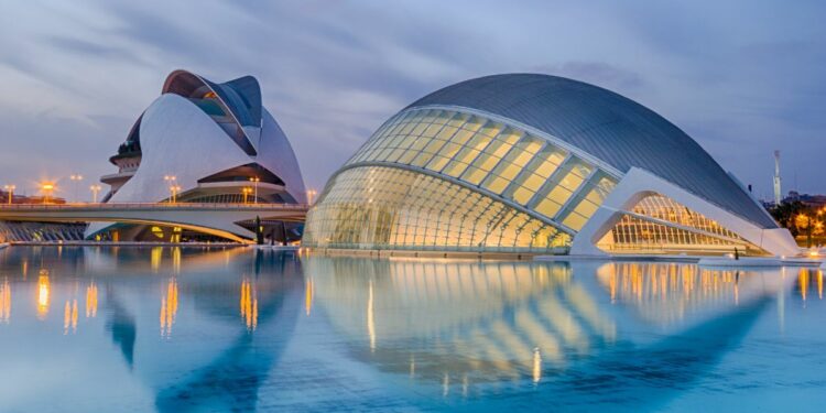 Viaja a Valencia con el IMSERSO