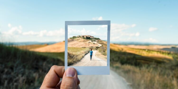 Los mejores destinos del mundo para rescatar tu Polaroid