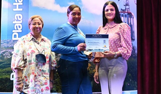 MITUR capacita al personal que recibe cruceristas en Puerto Plata – Diario Social RD