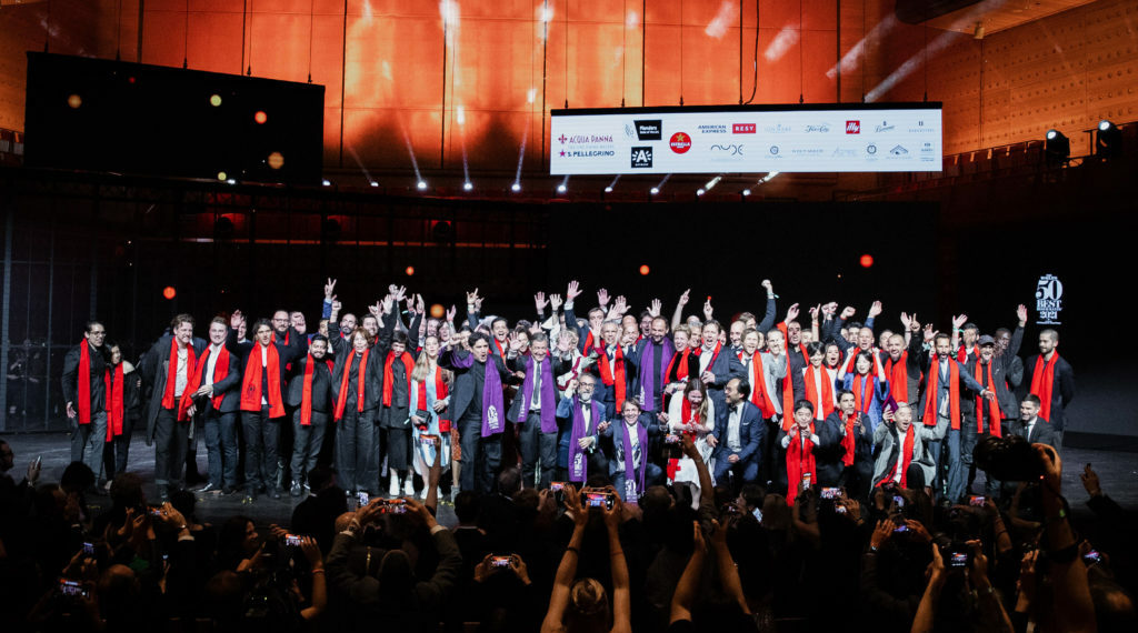 Mañana lunes 18 de julio se presenta en Londres la edición 2022 de la lista The World’s 50 Best Restaurants. Análisis sobre el funcionamiento del ranking en sus 20 años de historia, su impacto e influencia en el mercado gastronómico global y las opciones de los restaurantes españoles