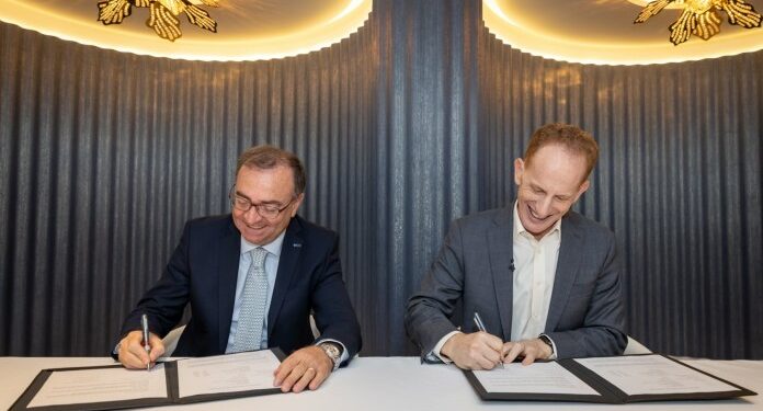 Norwegian Cruise Line recibe al primer crucero de la clase Prima, el Norwegian Prima