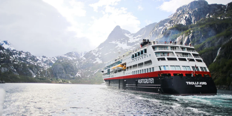 Nuevas rutas en barco, un sendero y un parque acuático para vacacionar