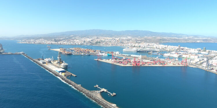Puerto de Palma de Mallorca atiende cinco cruceros en un día
