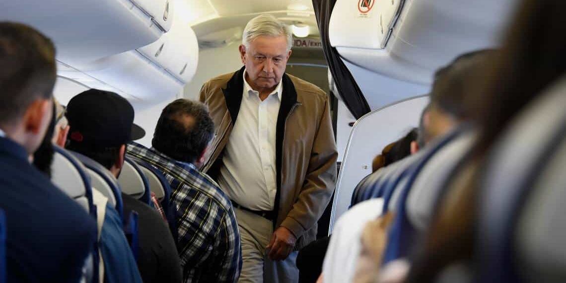 Revelan irregularidades en agencia de viajes que usa AMLO