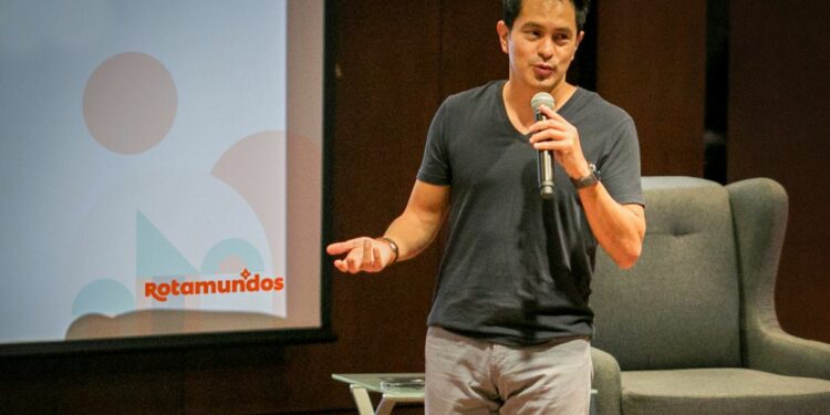 Rotamundos, buscando plata encontró oro